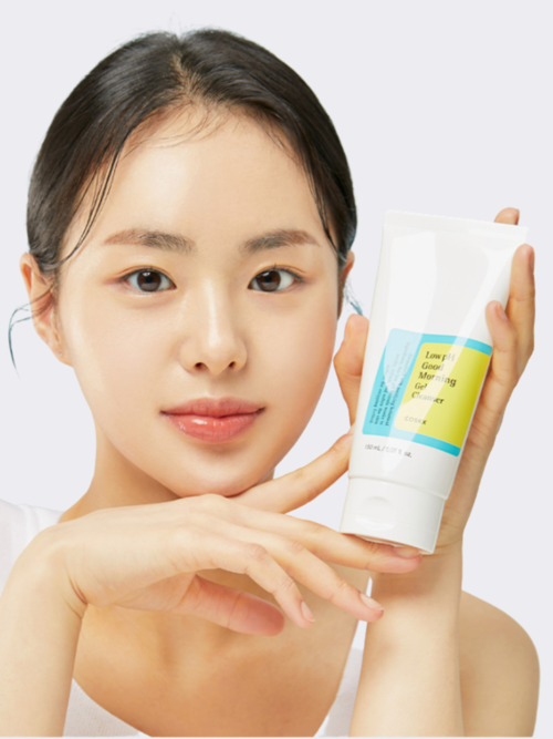 شوینده گود مورنینگ کوزارکس (COSRX Low pH Good Morning Gel Cleanser) ۱۵۰ میل