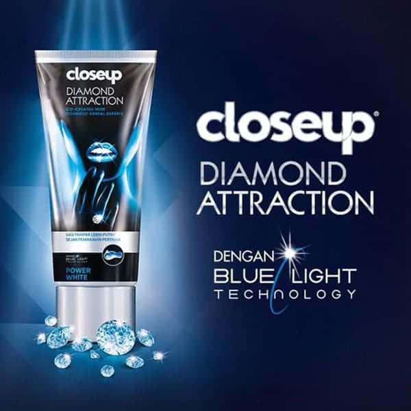 خمیردندان Closeup Diamond Attraction Power White