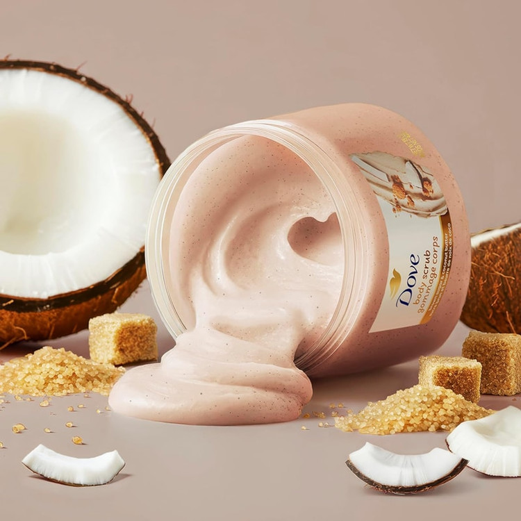 اسکراب بدن Dove با رایحه شکر قهوهای (Brown Sugar)